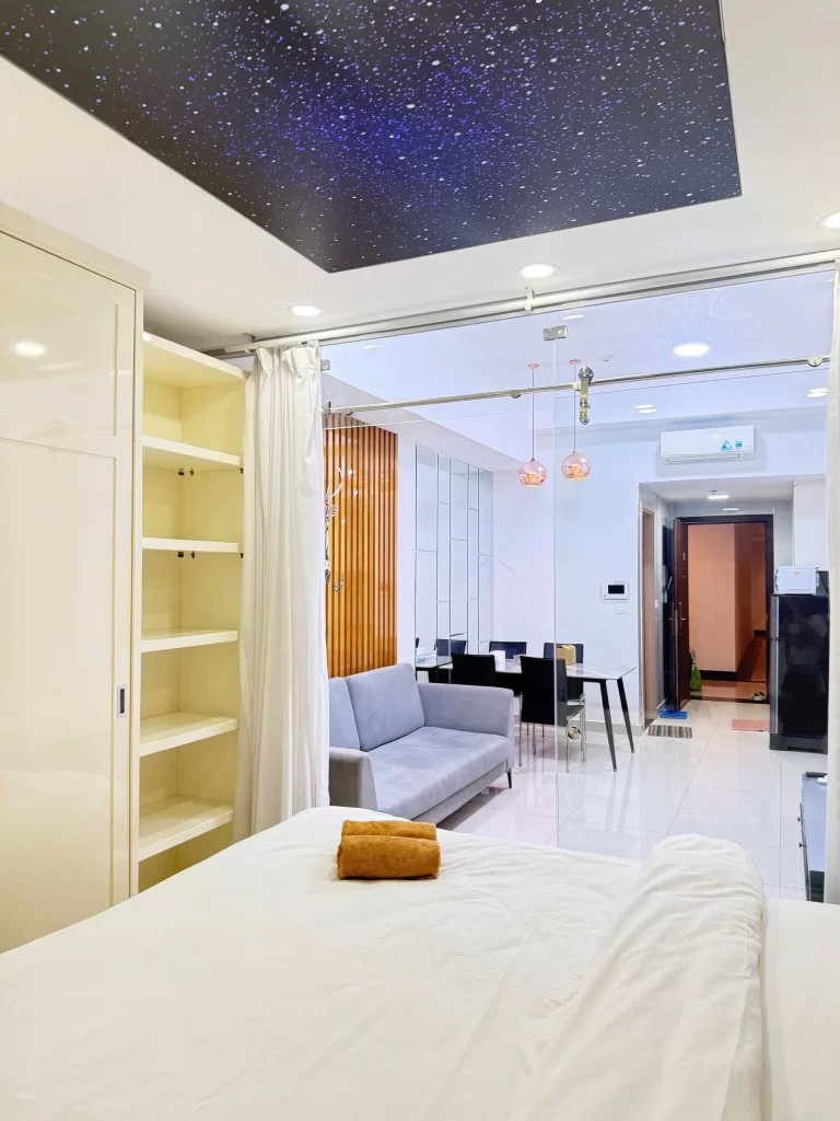 RiverGate Residence – Studio Apartment