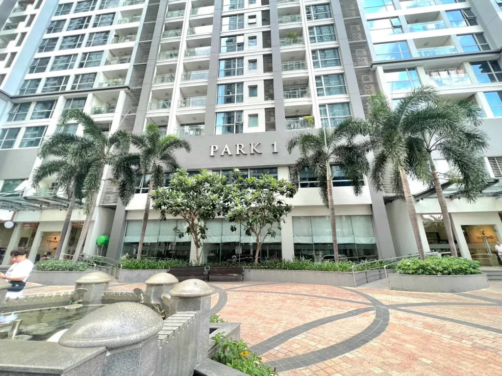 Vinhomes Central Park – 4 Bedrooms Apartment